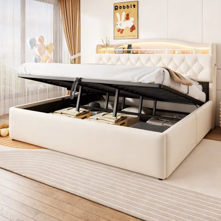 Letto imbottito 180 x 200 cm con spazio contenitore a sollevamento idraulico, testiera LED, porte USB e USB-C, vani portaoggetti nella testiera e rete a doghe in metallo