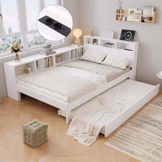 Letto 120x200 con secondo letto estraibile 90x190 in pino e MDF bianco; con scaffale e ricarica per cameretta