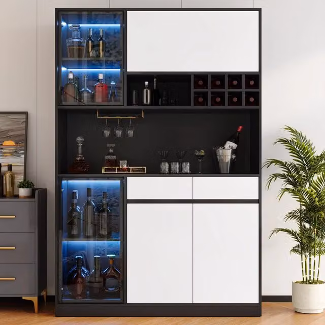 Armadio alto REDOM in MDF e vetro con ante in vetro, illuminazione LED e portabottiglie, Bianco e Nero, L: 120 cm, P: 35 cm, H: 180 cm