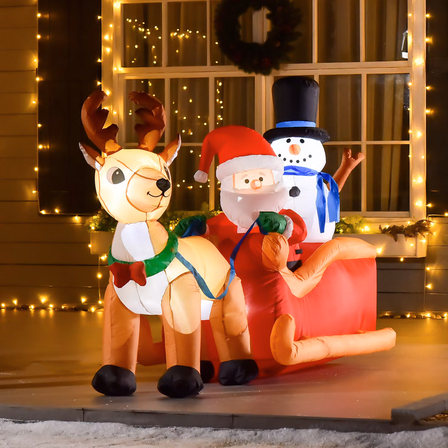 Decorazione Natalizia Gonfiabile HOMCOM con Babbo Natale, Slitta, Renna e Pupazzo di Neve, Luci LED Multicolore, H 128 cm x L 200 cm x P 80 cm – 2