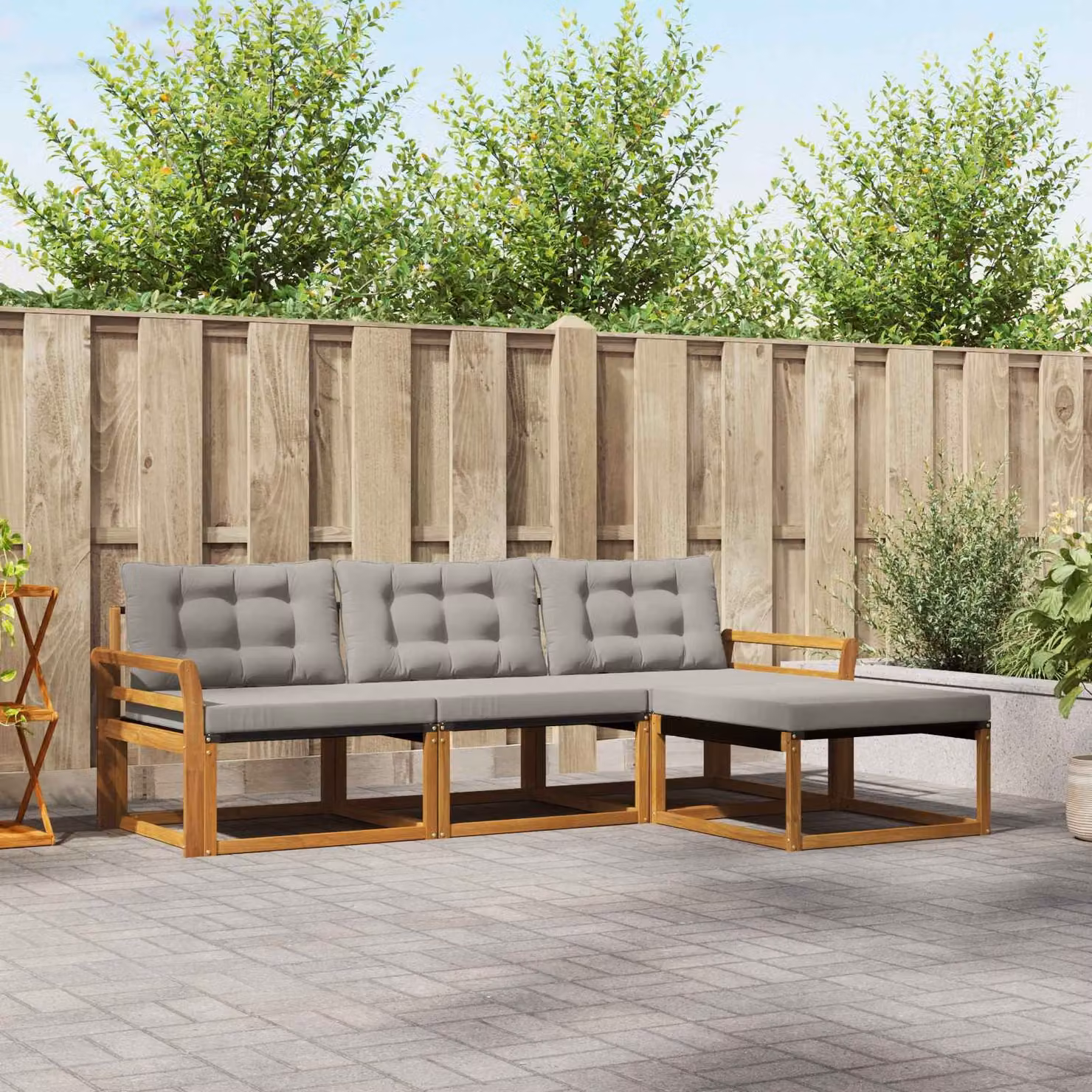 vidaXL Set di divani da esterno a L composto da 4 pezzi in legno di acacia con cuscini in tessuto beige e grigio