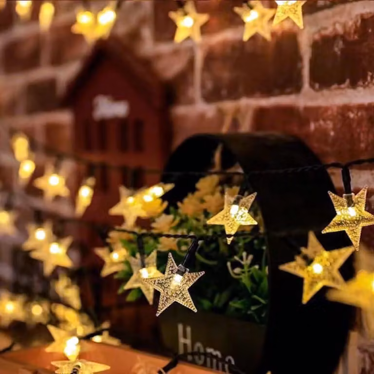 Catena luminosa solare, 100 LED, forma a stella, luce bianco caldo, 7,5 metri, impermeabile