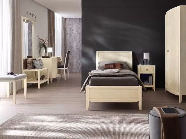 Letto singolo Mobili 2G in legno massello con decoro foglia floreale, L: 99 cm, P: 208 cm, H: 120 cm