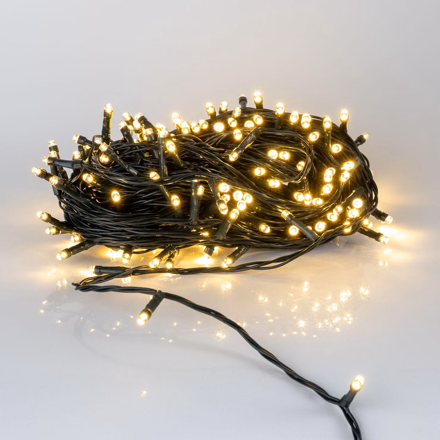 Catena luminosa natalizia a LED, luce bianca calda - 20 metri / 200 LED - Decorazione luminosa per giardino
