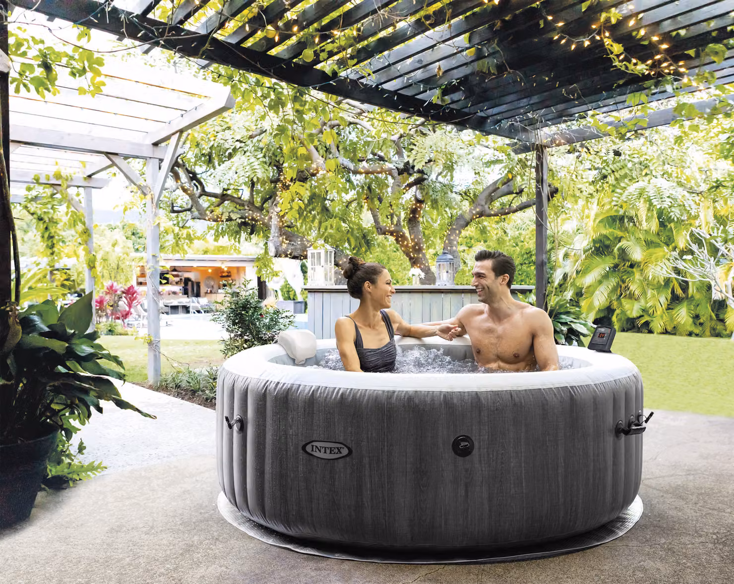 INTEX 28442 - Vasca idromassaggio - PureSPA Bubble Greywood Deluxe (rotonda, Ø216 esterno/Ø165cm interno) x 71cm di altezza