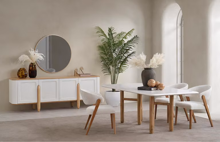 Weiße Esszimmer Garnitur Holztisch Edle 4x Polsterstühle Sideboard
