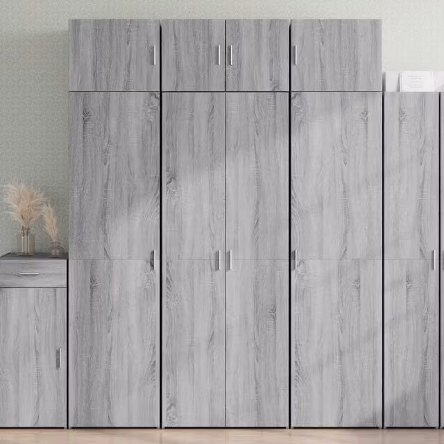 Credenza Grigio Sonoma 70x42,5x185 cm in Legno Ingegnerizzato 3281425