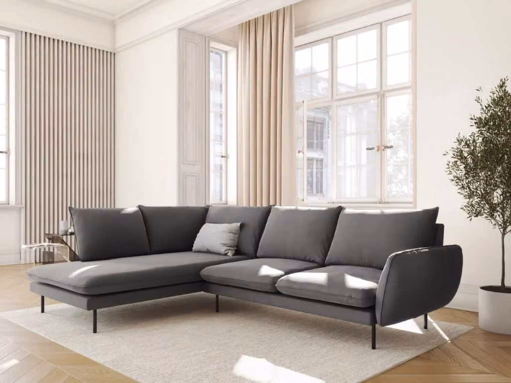 Divano angolare sinistro Vienna di Cosmopolitan Design in velluto grigio chiaro per 6 persone – 2
