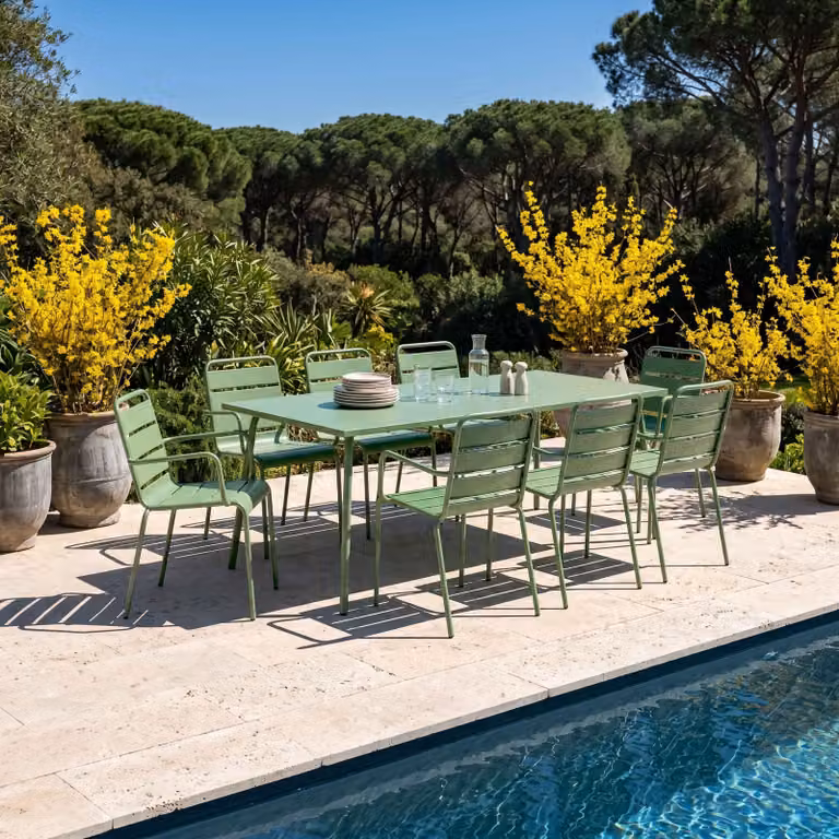 Tavolo da giardino e 8 sedie in metallo verde cactus - Oviala Palavas