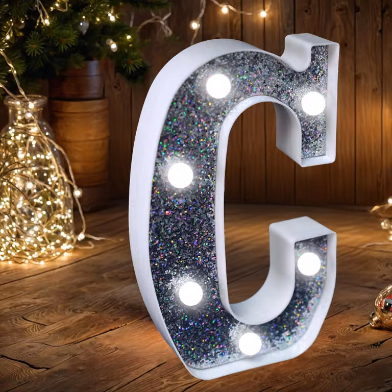 Luci a forma di lettera per tenda da festa, con tecnologia LED e decorazione in glitter argentato