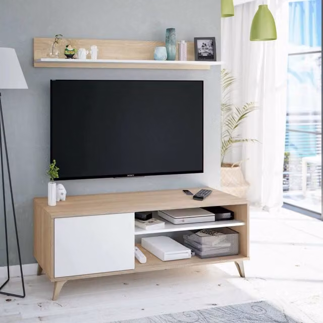 Mobile porta TV Amerino DMORA in rovere beige, madia moderna per soggiorno con vani porta media, L: 135 cm, P: 40 cm, H: 50 cm – 1