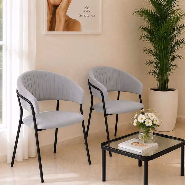 Set da 2 sedie da sala da pranzo Aurelia in velluto grigio con gambe in metallo nero