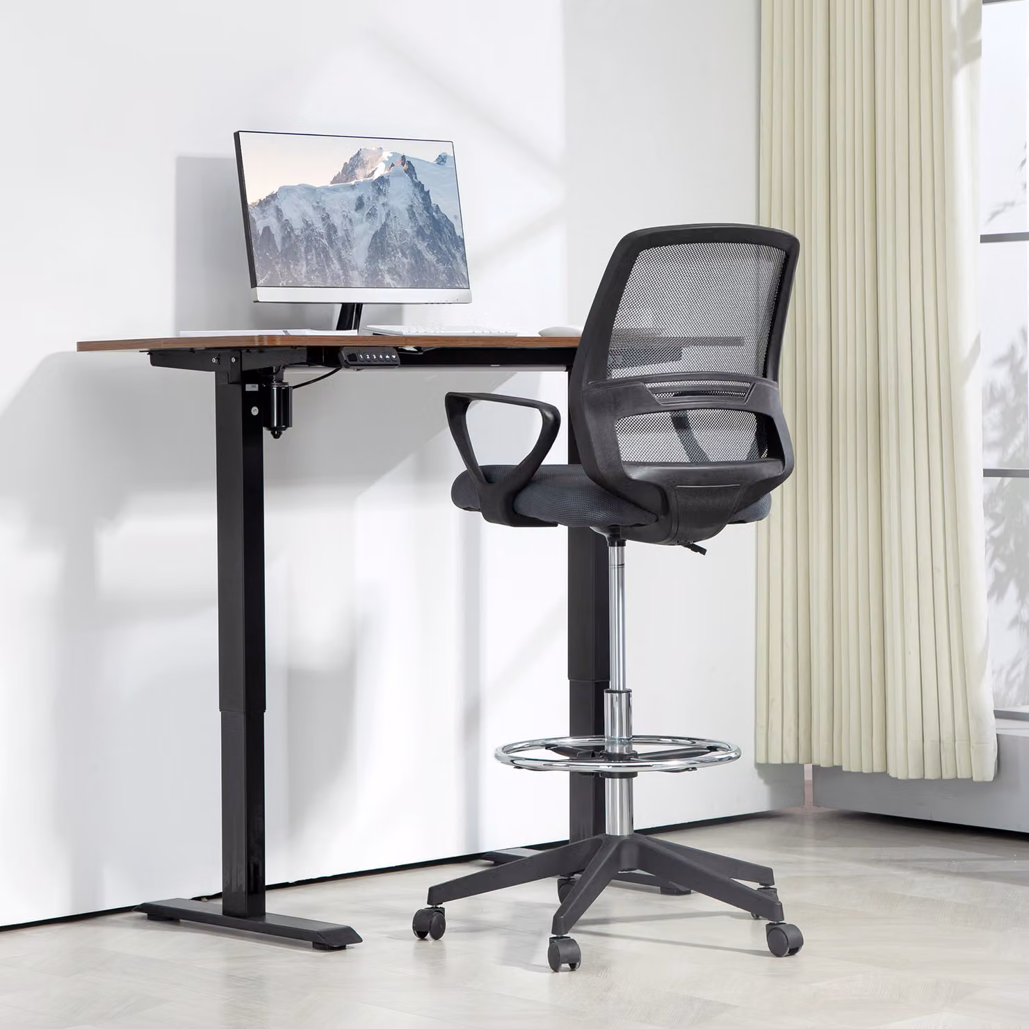 Sedia da ufficio ergonomica Vinsetto con braccioli e poggiapiedi regolabile, rete traspirante grigia, girevole a 360 gradi per home office – 2