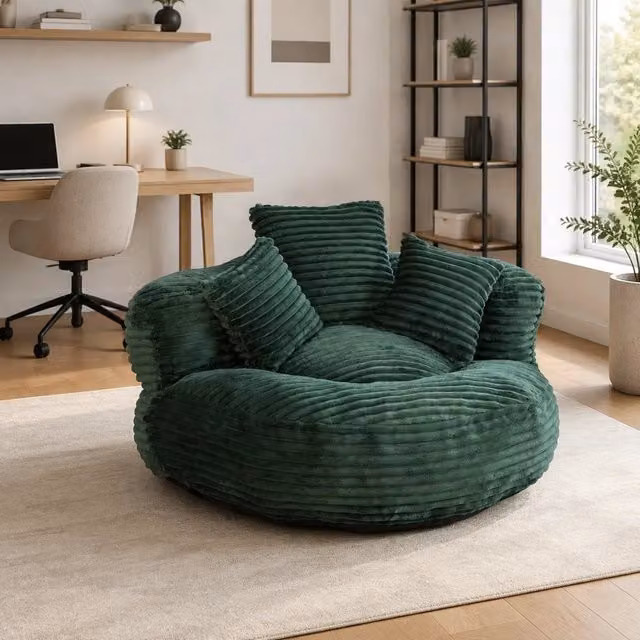 Poltrona pouf ULEVR in velluto a coste verde smeraldo, 108x108x52 cm, con schienale alto e braccioli