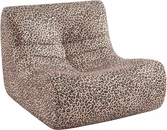 Poltrona in tessuto leopardato, leopardo