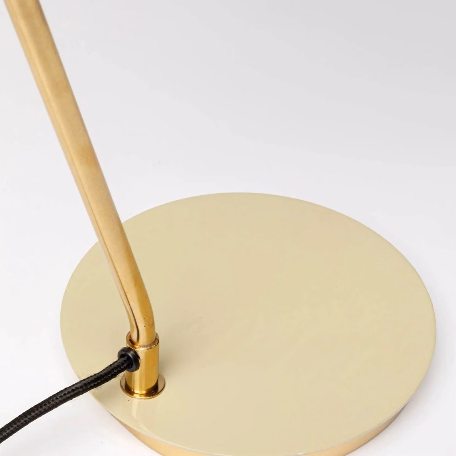 KARE Lampada da tavolo di design Demi, Verde, Soggiorno / Sala da pranzo, Metallo, Lampada da tavolo