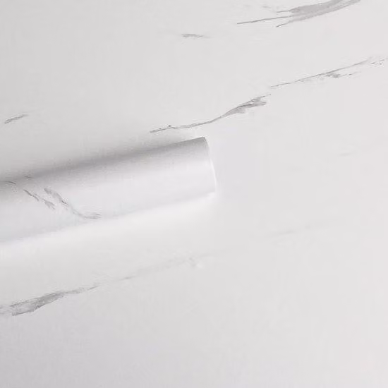Pellicola adesiva effetto marmo per mobili e progetti fai da te