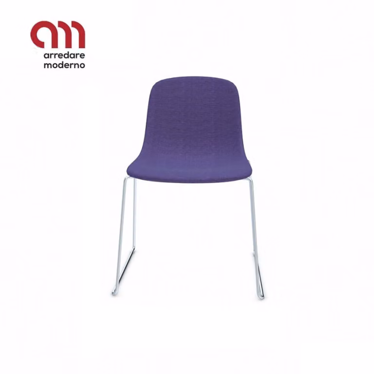 Sedia Pure Loop Mono Infiniti Design a slitta tappezzata