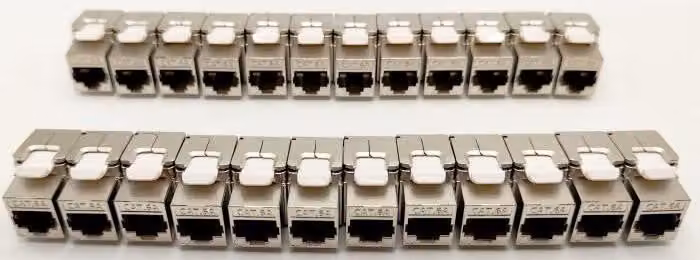 Modulo Keystone RJ45 Cat.6a, corto, schermato, confezione da 24 pezzi