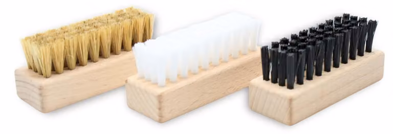 Omgoods - Set di 3 pezzi per la cura delle scarpe, realizzato in legno di faggio