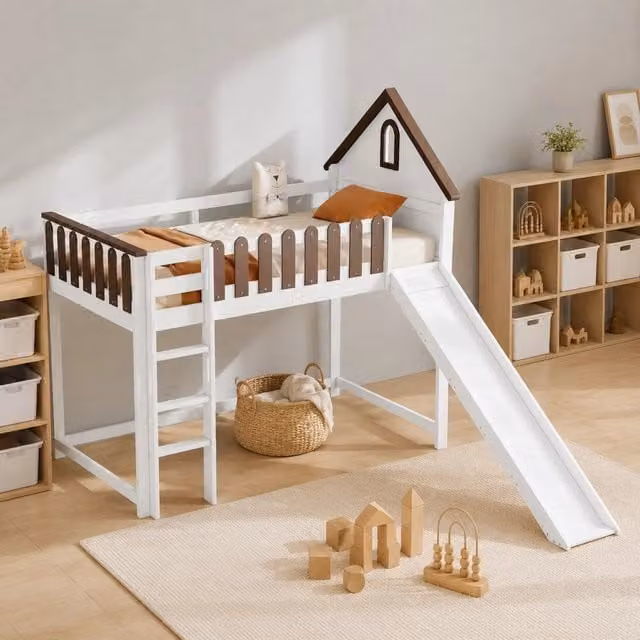 Letto a soppalco 90x200 cm con scivolo, tetto e scala, bianco noce