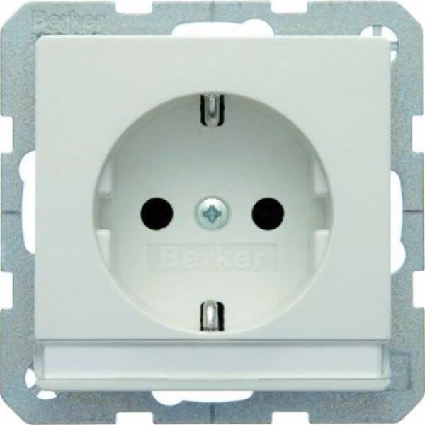 Berker 47506089 Presa SCHUKO con campo di etichettatura bianco polare con Berker Q.1/Q.3