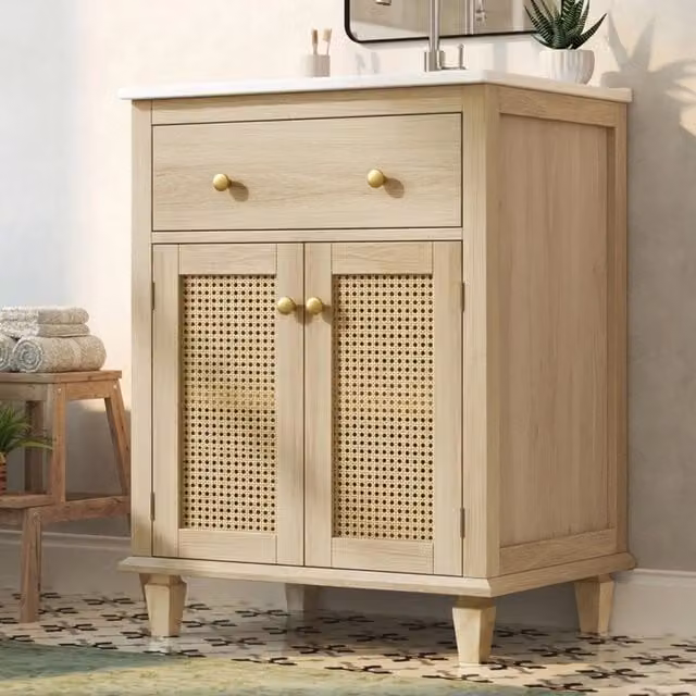 Mobile bagno 61 cm con cassetto ribaltabile, ante in rattan traspirante e ripiani regolabili in altezza. Rubinetto non incluso