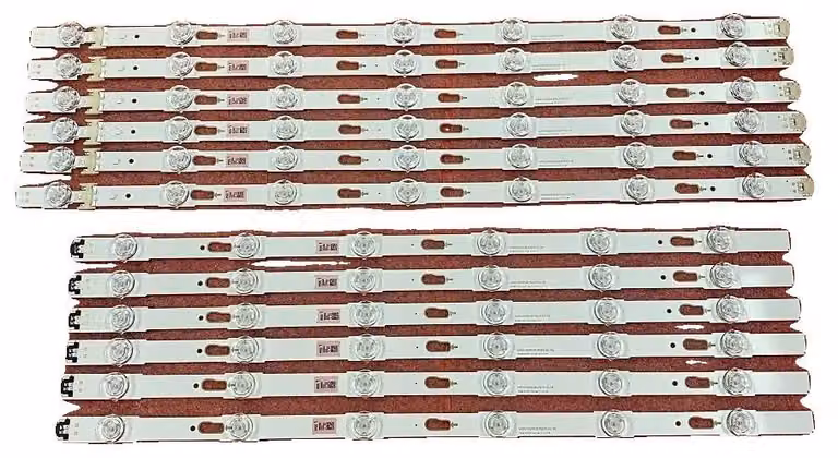 Striscia LED, lunghezza 1008 mm, 13 LED (3 V), compatibilità con modelli selezionati, facile installazione, design resistente