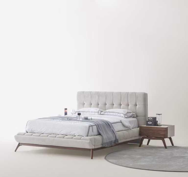 Mobili: Letto, comodini, set moderno, grigio chiaro, marrone, design elegante