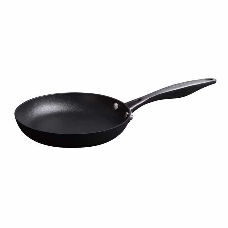 Padella serie PRO SB+ in alluminio antiaderente per induzione con manico, diam. 26cm