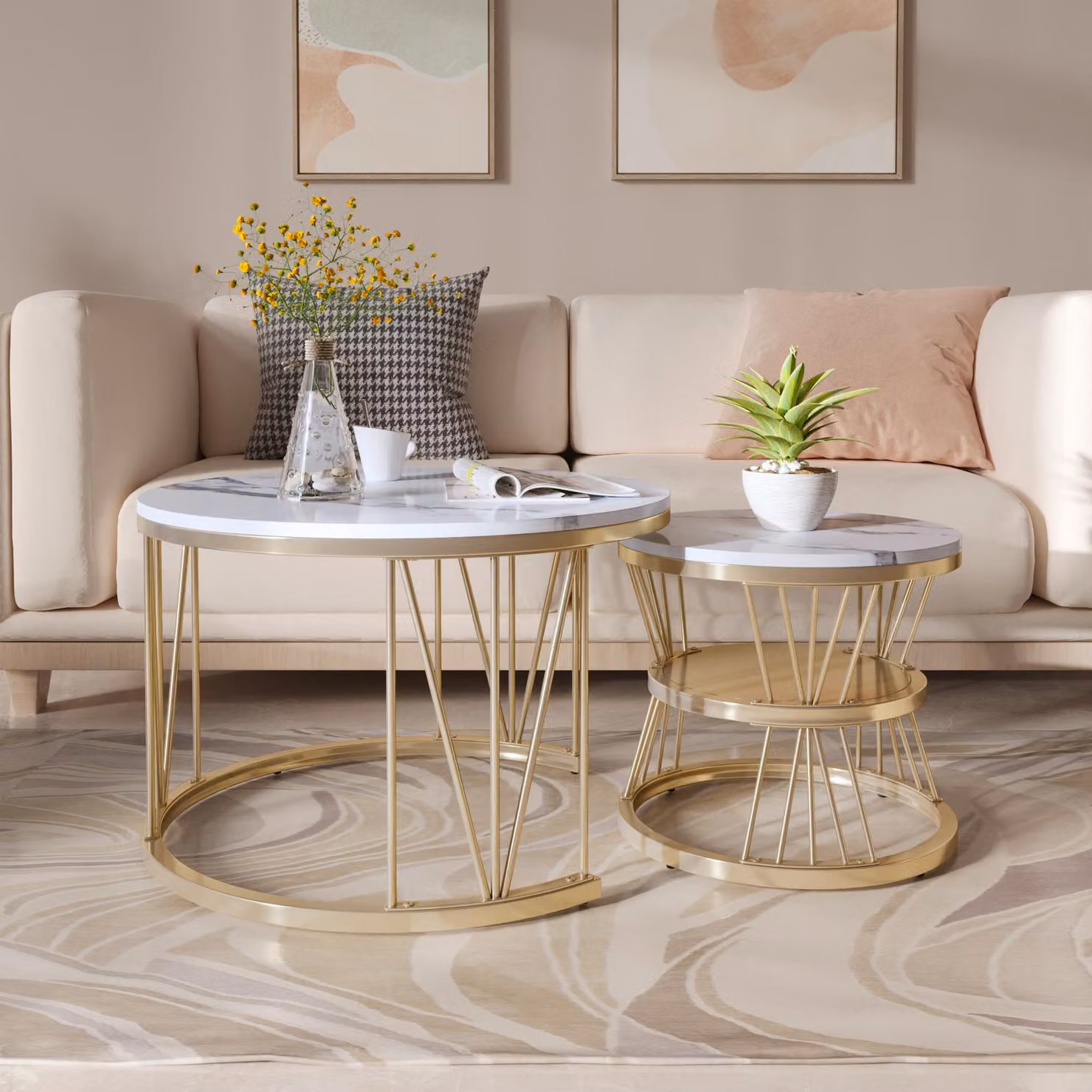 Tavolino Fortuna Lai 2 in 1 tavolini in marmo set di 2 tavolini con ripiano, Ø 70 x 45/Ø 45 x 40 cm, struttura in metallo, oro