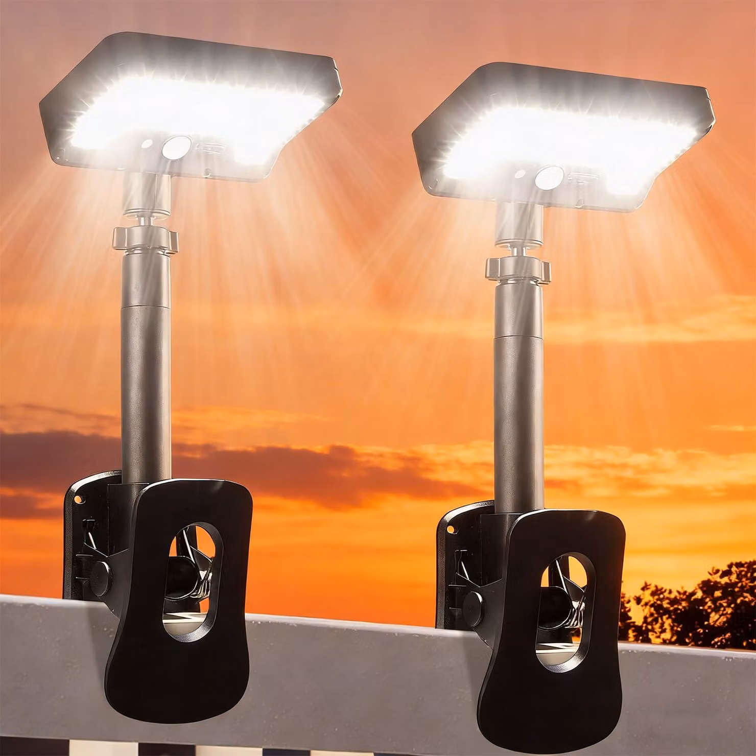 Set di 2 luci solari per recinzioni, 92 LED, 600 lumen, da fissare con clip, regolabili a 360°