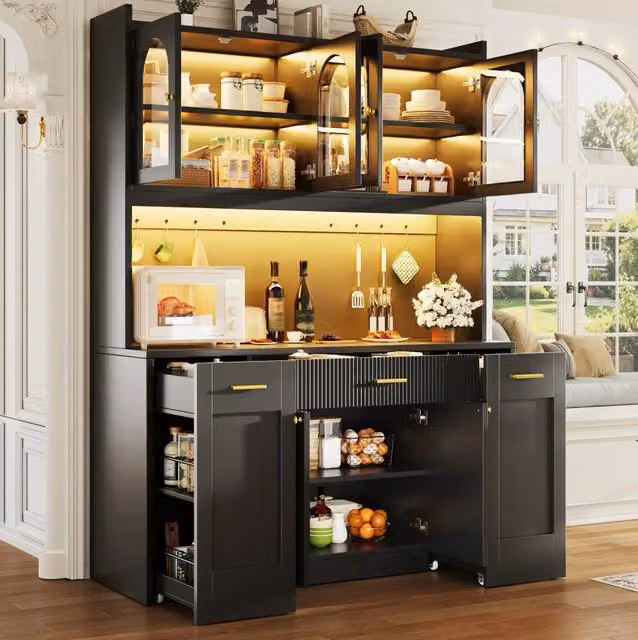 Mobile cucina alta 120 cm con illuminazione RGB, 3 vetrine in vetro, cassetti e ripiani laterali estraibili, bianco/nero