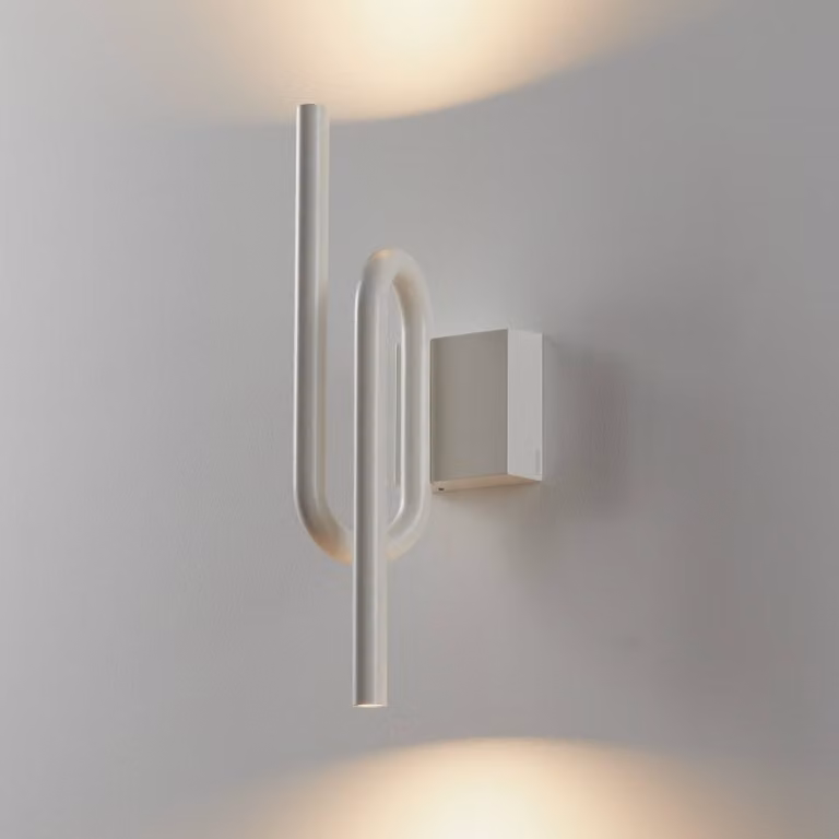 Foscarini Applique da parete di design Tobia, Bianco / Opale, Soggiorno / Sala da pranzo, Metallo, Design, Applique