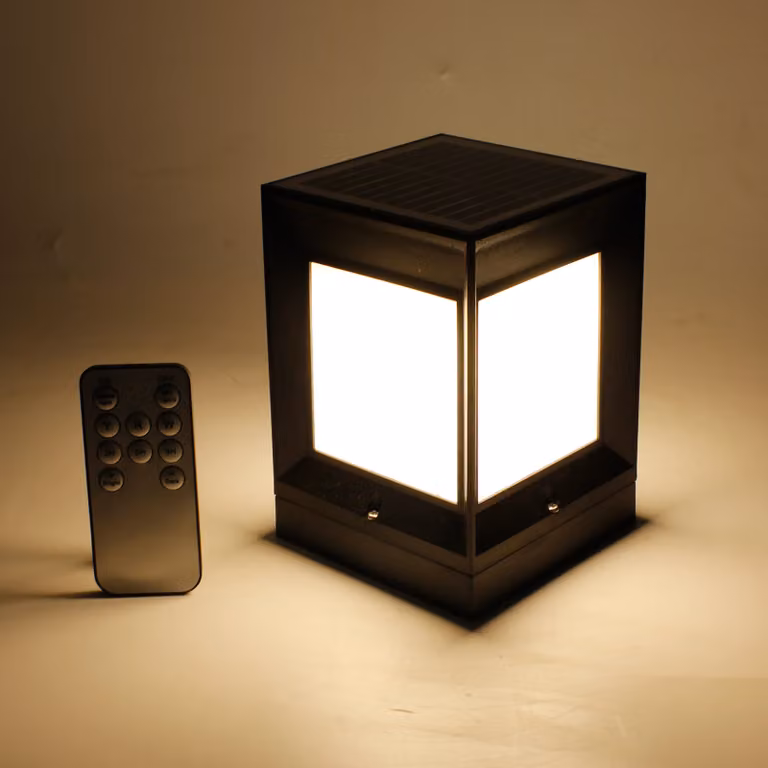 Lampada solare palo lampada recinzione illuminazione palo luce 10x10x14 cm con telecomando luce solare 3.7V 1200 mAh lampada recinzione luce esterna luminosa bianco caldo e freddo regolabile