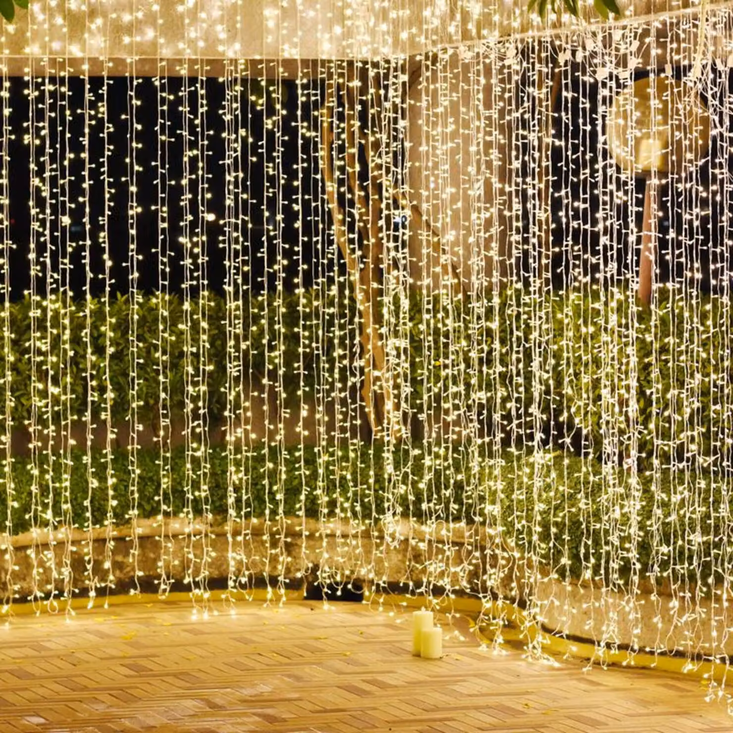 ACA Illuminazione natalizia: tenda luminosa a 360 LED con effetti bianco caldo, alimentatore incluso, IP44, 200x200 cm, cavo verde X08360114