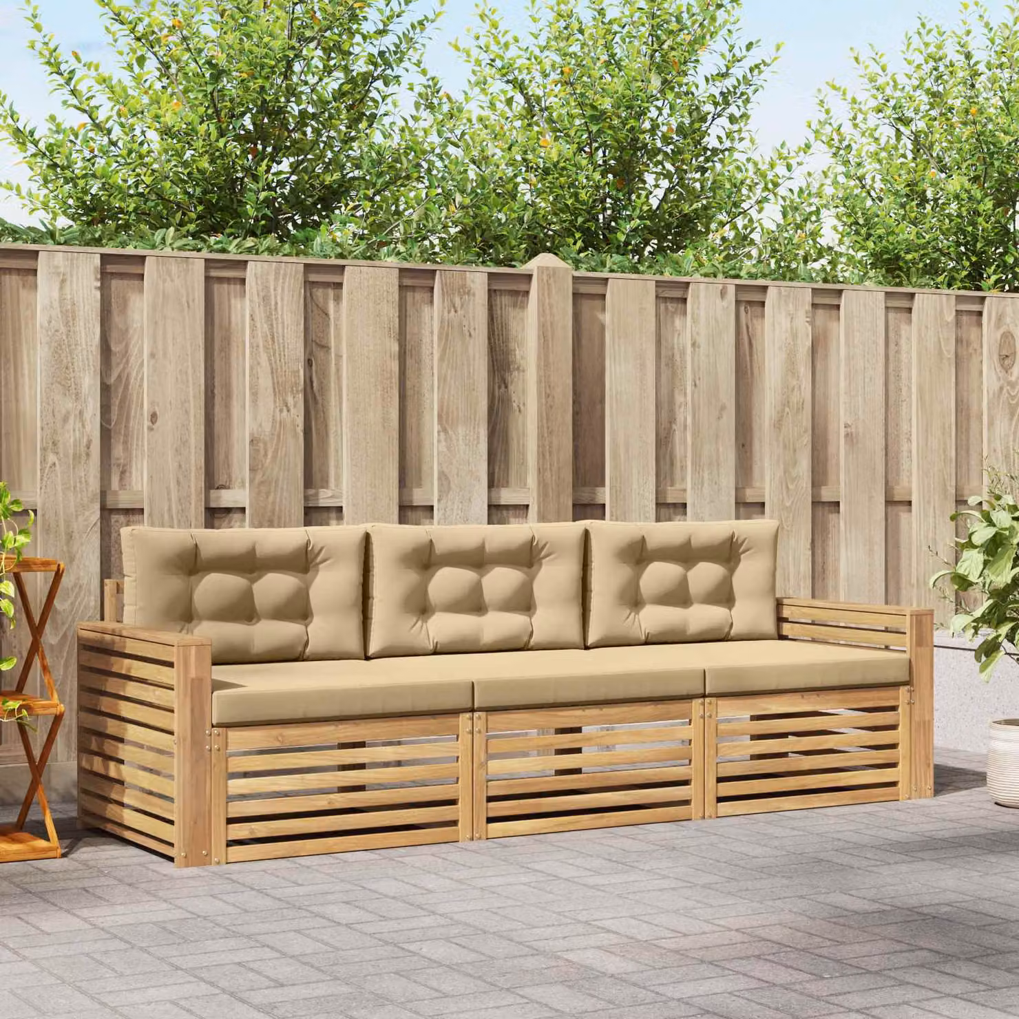 Set di divani da esterno vidaXL in legno di acacia con cuscini, Bianco e Beige