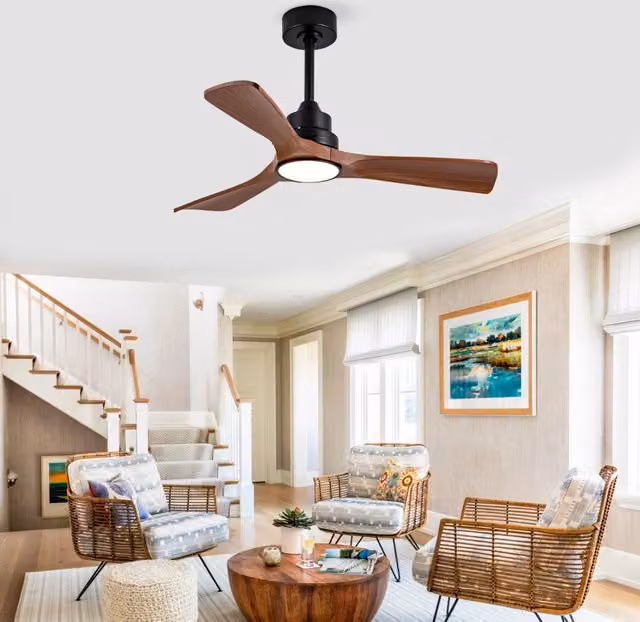 Ventilatore da soffitto moderno con luce LED, motore DC reversibile e pale in plastica, colore nero e noce scuro
