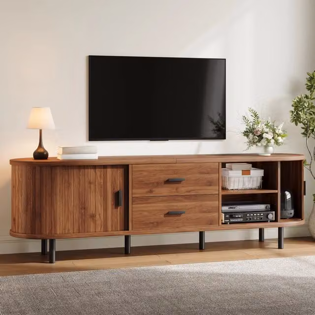 Mobile TV 150x40x55 cm in MDF e pannello truciolare; noce; ante scorrevoli