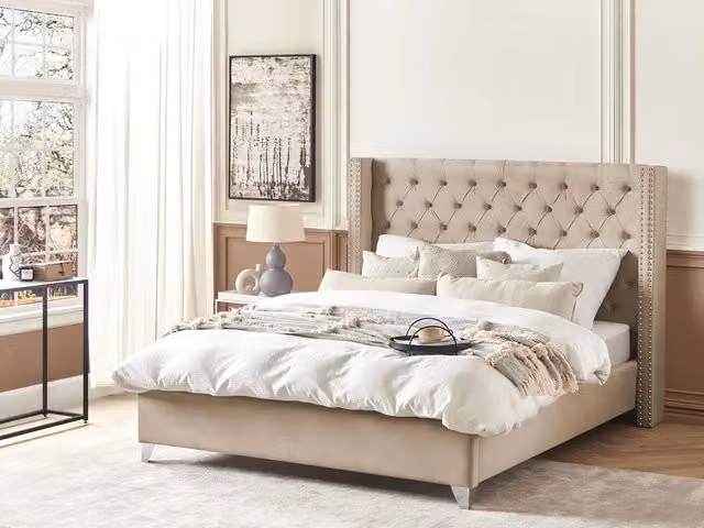 Letto moderno Beliani in velluto beige con doghe a arco e struttura imbottita L/P: 180 x 200 cm