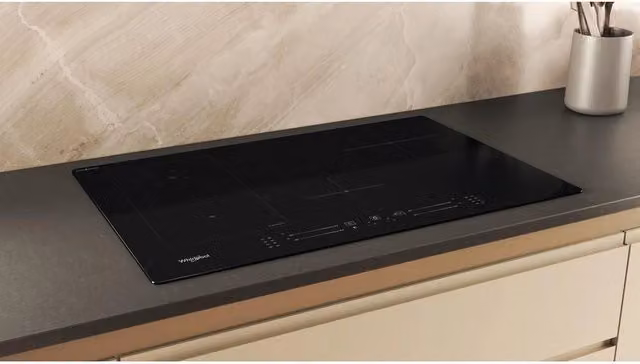 Piano cottura a induzione Whirlpool WL S2177 CPNE in vetroceramica nero con funzione bridge, timer e blocco sicurezza, L: 77,0 cm