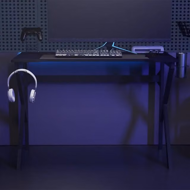 Scrivania da Gaming MercatoXL Nera con Gambe a X in Metallo e Piano in Legno L: 110 cm, P: 60 cm, H: 75 cm