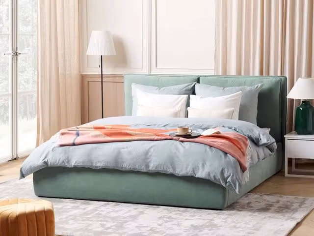 Letto matrimoniale moderno BELIANI in tessuto velvet verde con vano contenitore a sollevamento L/P/H: 160 x 200 x 35 cm – 1