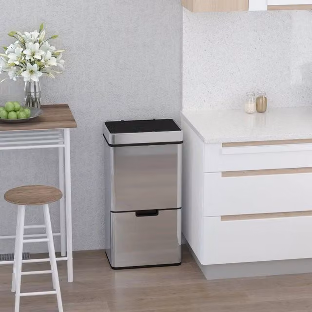 Pattumiera ULEVR 72 L con sensore a infrarossi e 3 scomparti per raccolta differenziata, acciaio inox argento