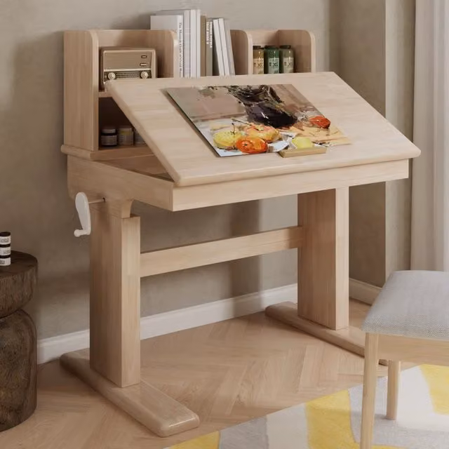Scrivania per bambini Minimal in legno massello beige, regolabile in altezza e inclinazione, L: 90 cm, P: 50 cm, H: 75 cm