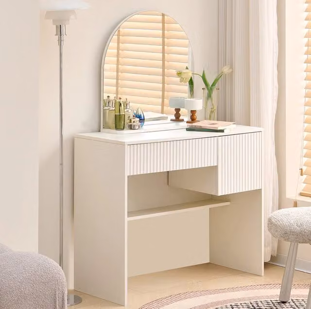 Toeletta MODFU con specchio curvo, 2 cassetti e ripiani aperti in MDF bianco opaco