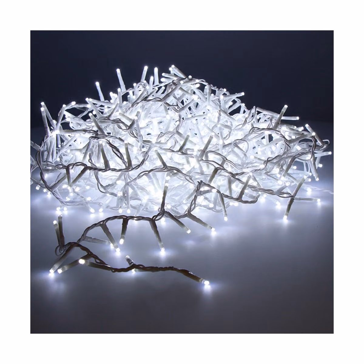 Ghirlanda led compatta lampeggiante per esterni bianco freddo 19m 750l cavo bianco