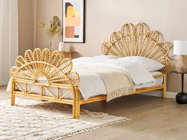 Letto matrimoniale Beliani in rattan e legno stile boho, colore beige e marrone, L/P/H: 213 x 140 x 133 cm