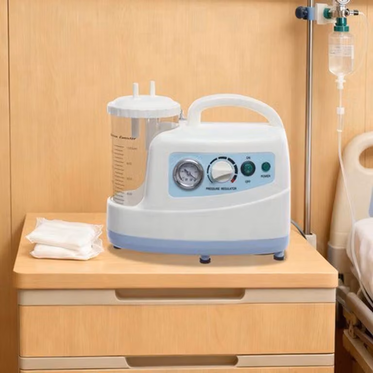Aspiratore portatile - Potenza: 90W - Capacità: 1000 ml - Aspirazione medicale - Colore: bianco