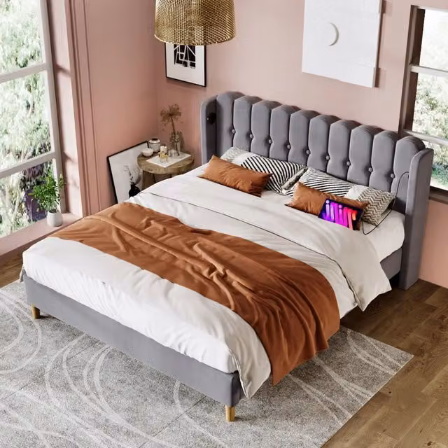 Letto matrimoniale imbottito 180 × 200 cm con testiera a pannello USB e Type-C in lino grigio con rete a doghe